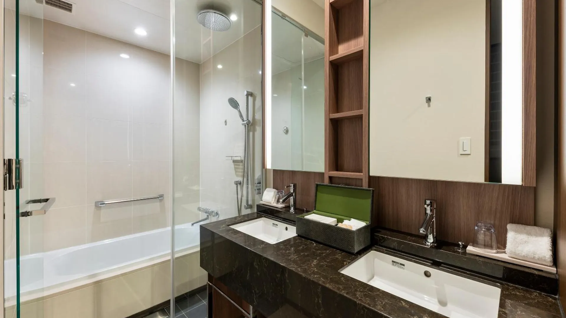 Hotel The Celestine Ginza Tokyo